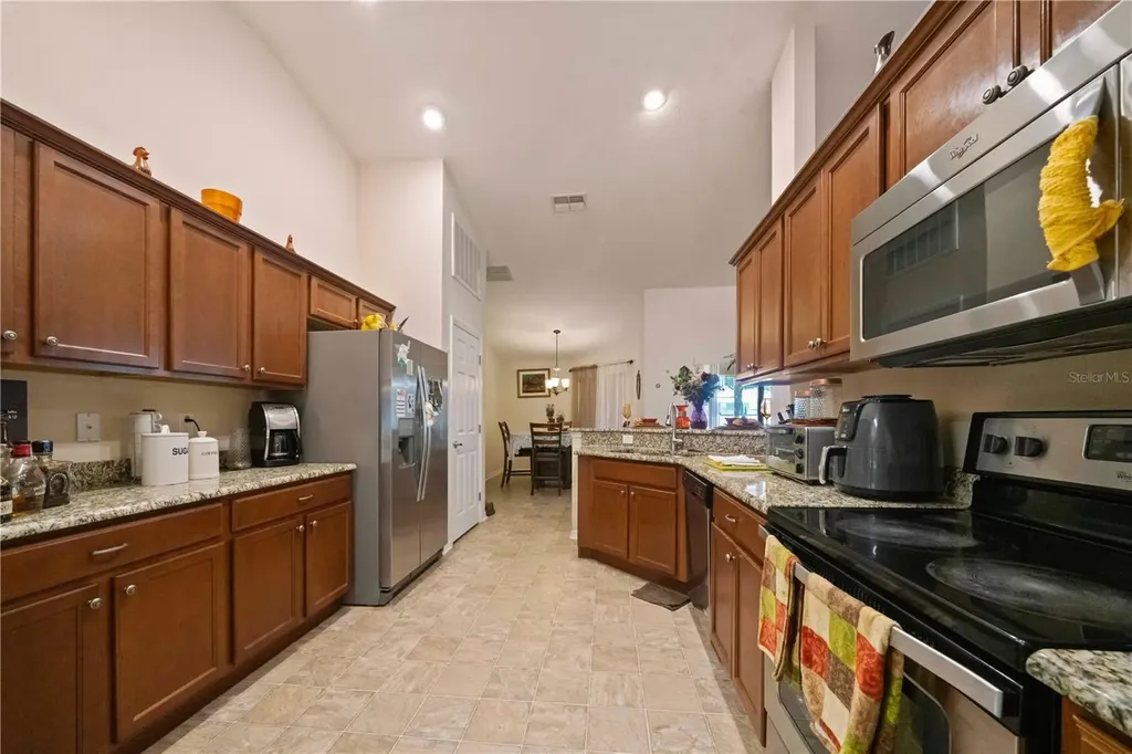 6518 Crescent Loop Winter Haven FL 33884