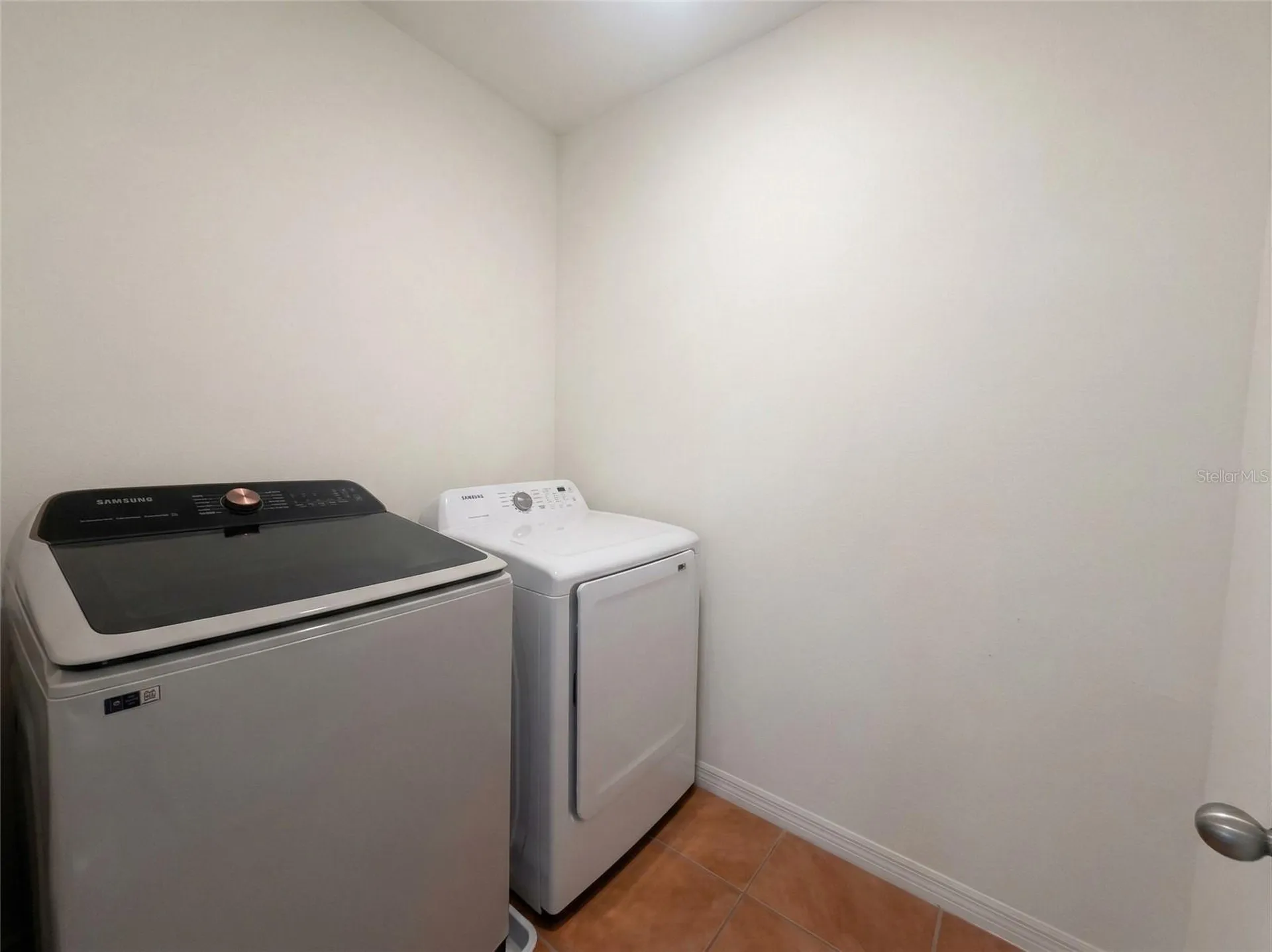 1463 Fox Squirrel Drive Davenport FL 33897
