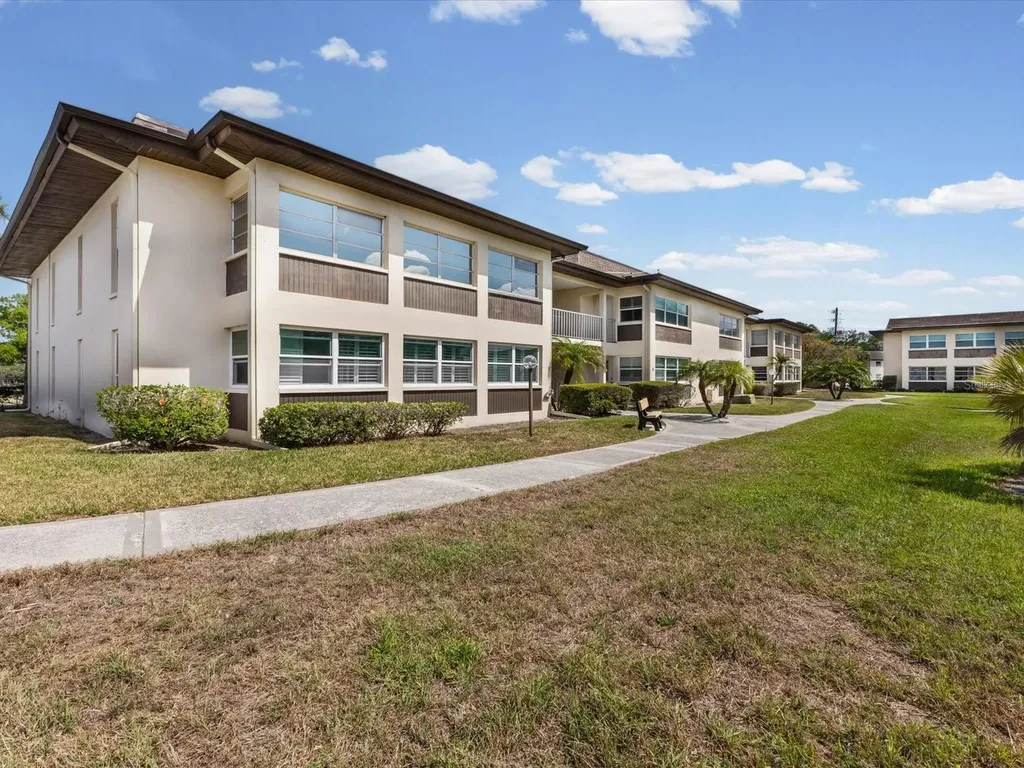 4712 Marine Parkway New Port Richey FL 34652