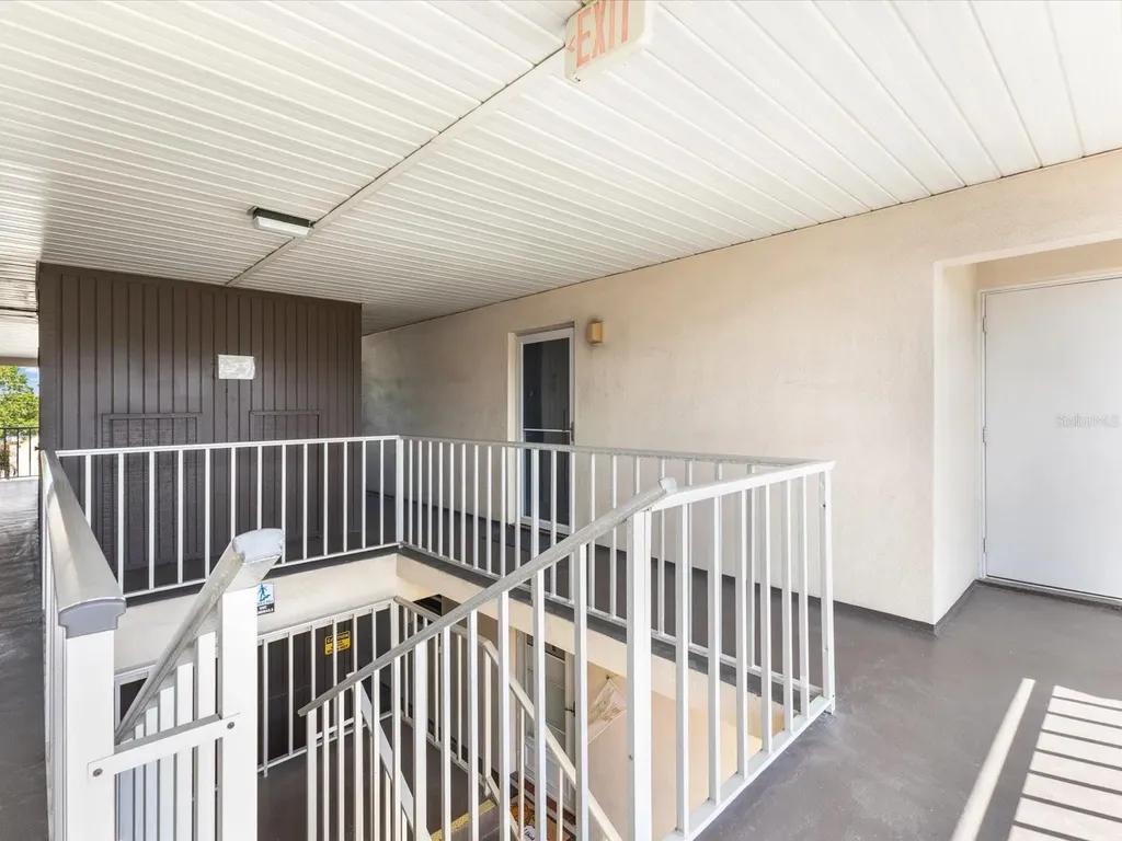 4712 Marine Parkway New Port Richey FL 34652
