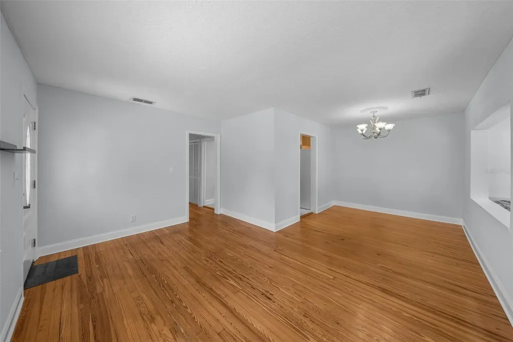 814 W Indiana Avenue Tampa FL 33603