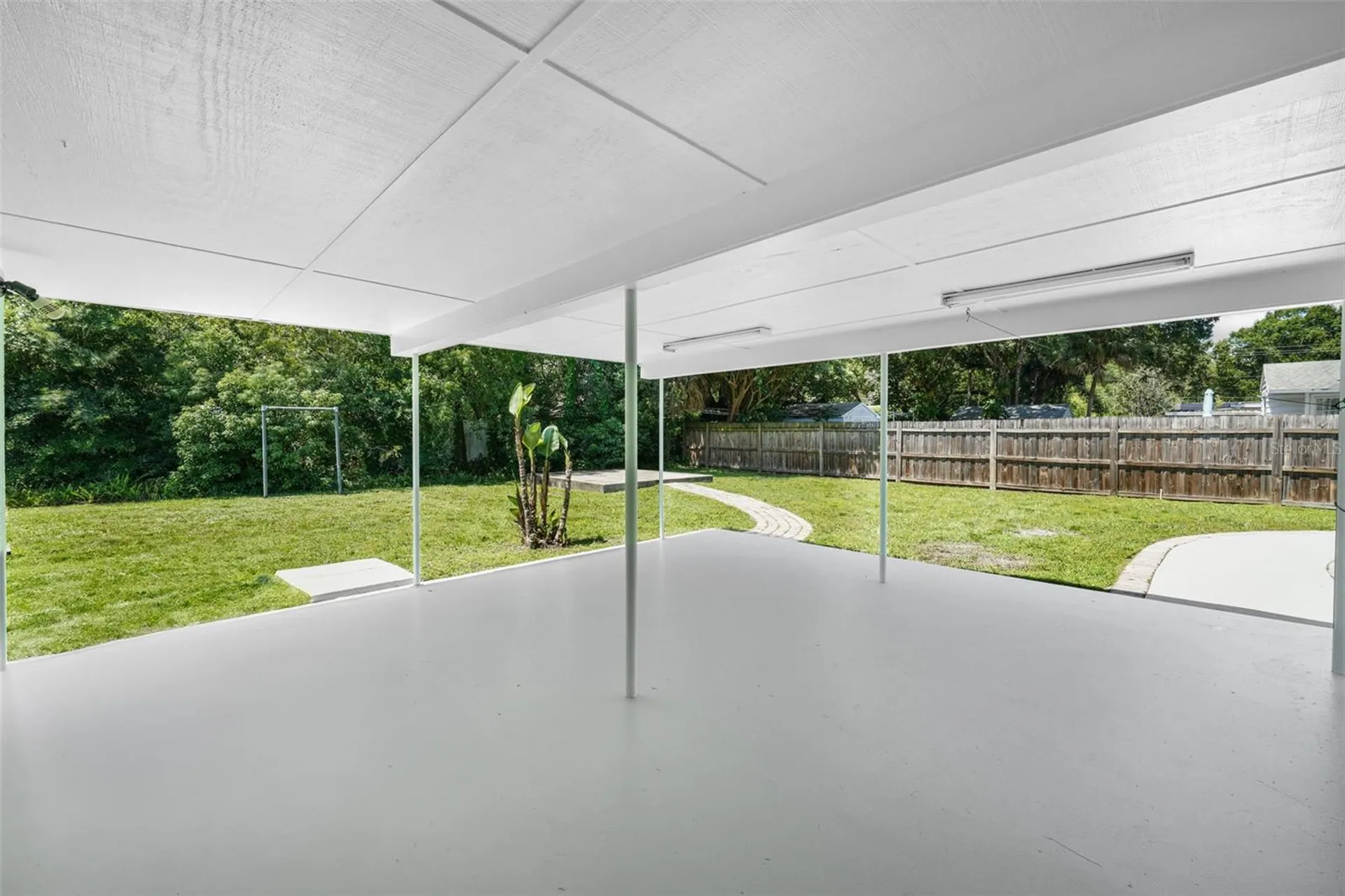 814 W Indiana Avenue Tampa FL 33603