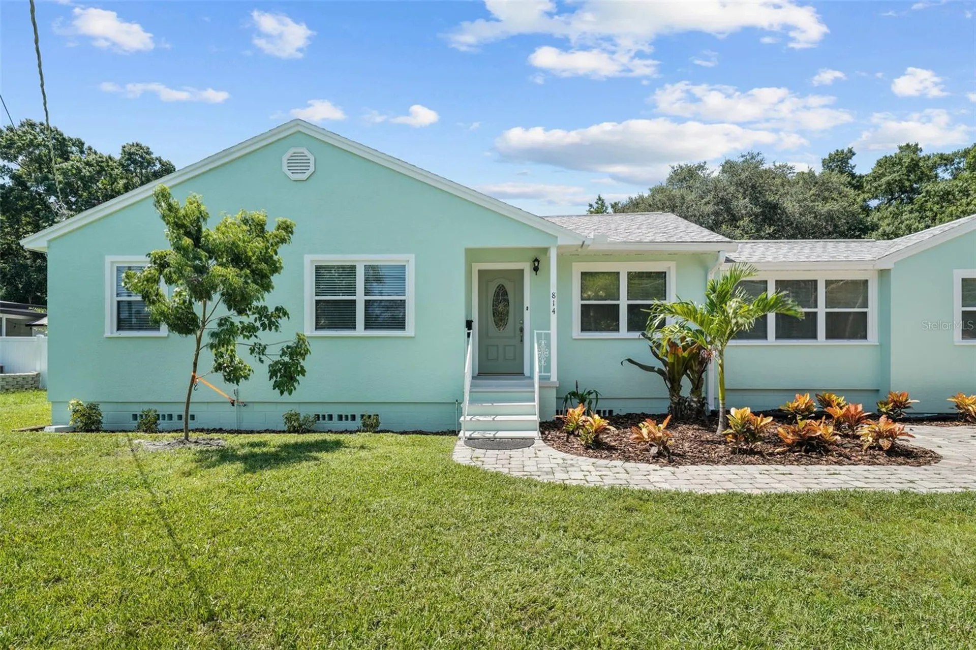 814 W Indiana Avenue Tampa FL 33603