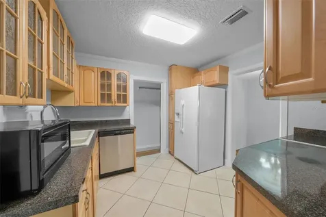 814 W Indiana Avenue Tampa FL 33603