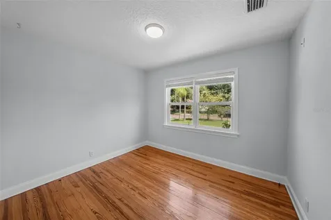 814 W Indiana Avenue Tampa FL 33603