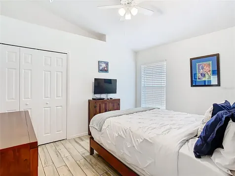 512 Viola Drive Davenport FL 33837