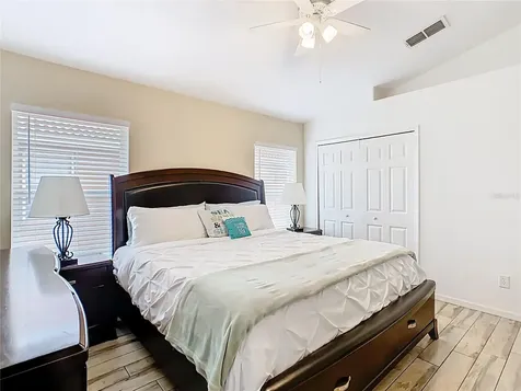 512 Viola Drive Davenport FL 33837