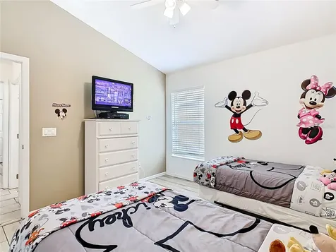 512 Viola Drive Davenport FL 33837