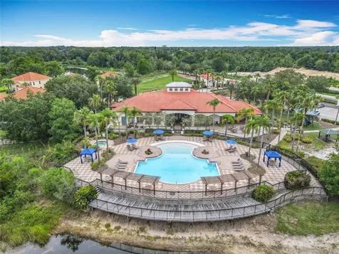512 Viola Drive Davenport FL 33837