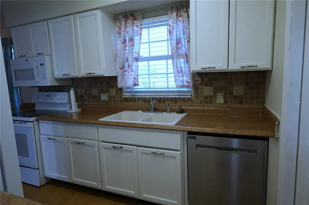 3074 Perdue Terrace Punta Gorda FL 33983