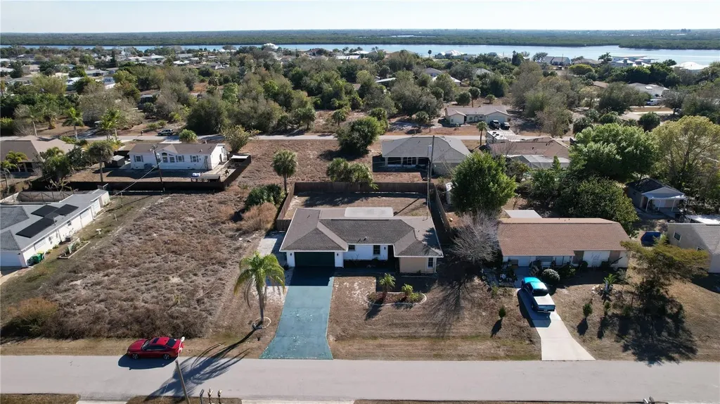 3074 Perdue Terrace Punta Gorda FL 33983