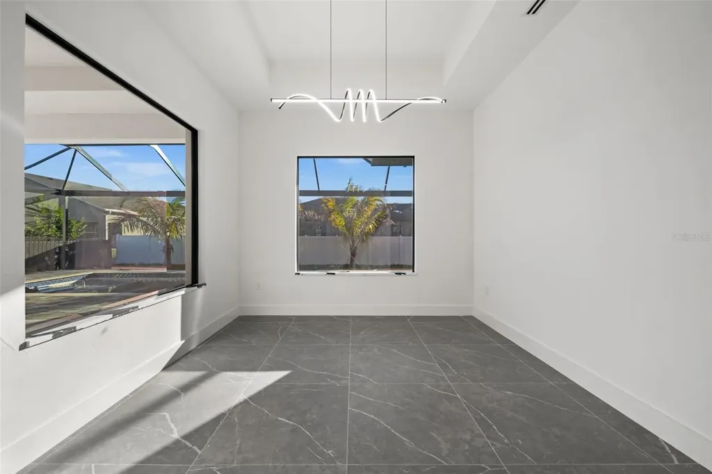 109 SW 37th Place Cape Coral FL 33991