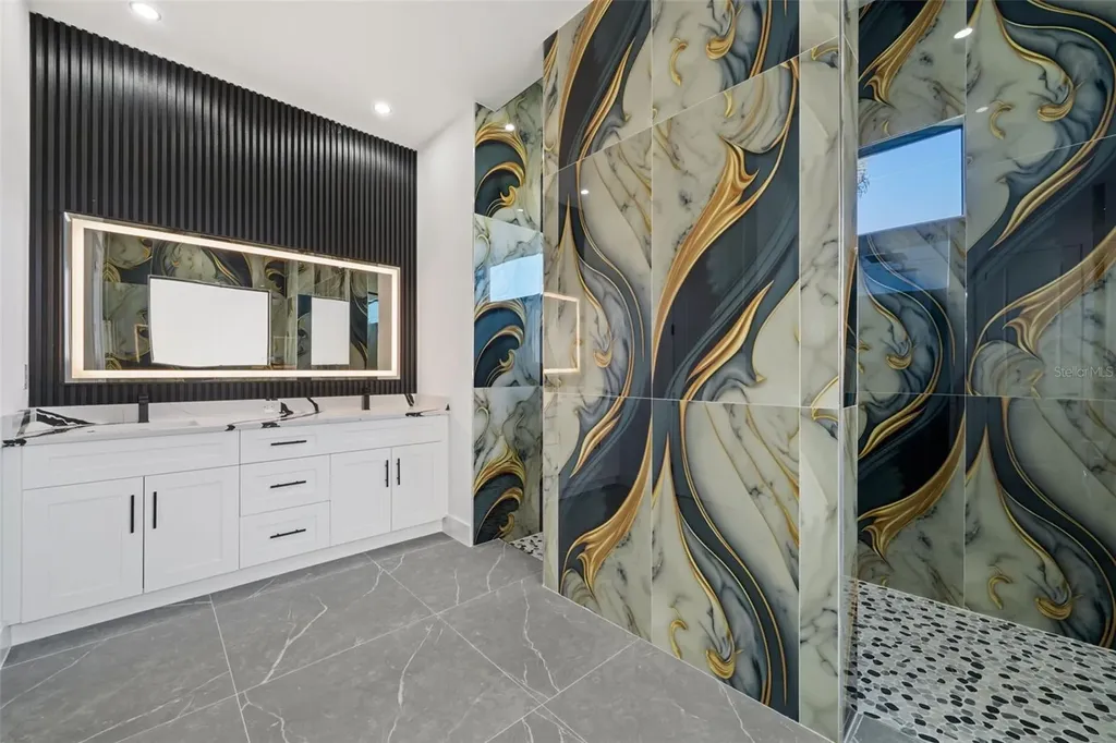 109 SW 37th Place Cape Coral FL 33991