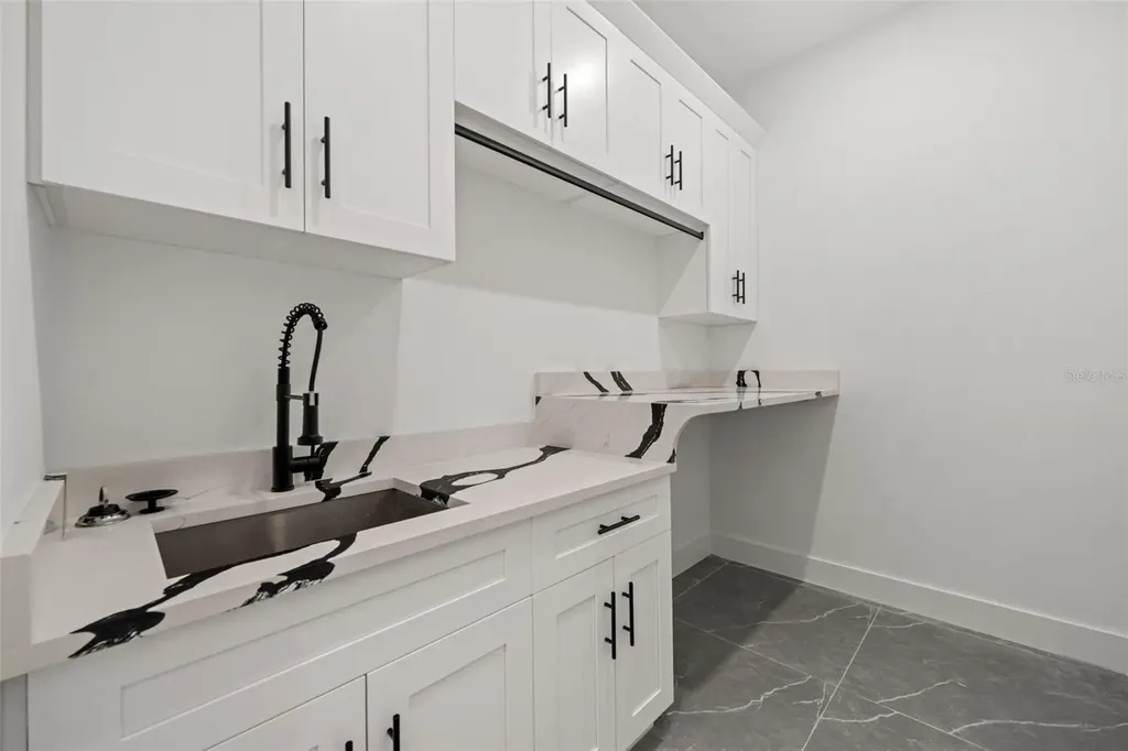 109 SW 37th Place Cape Coral FL 33991