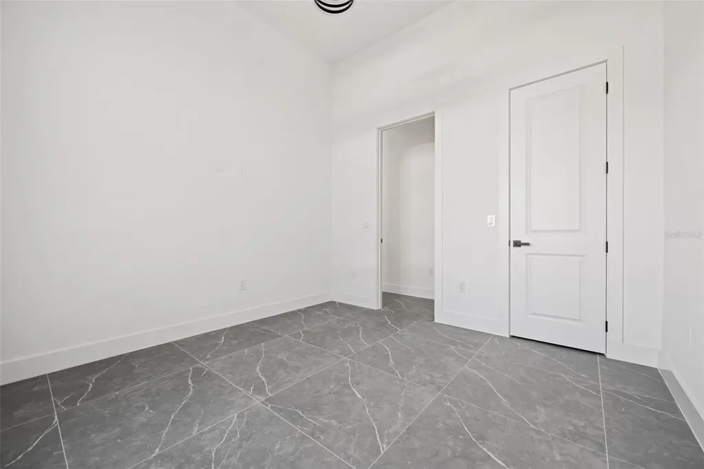 109 SW 37th Place Cape Coral FL 33991