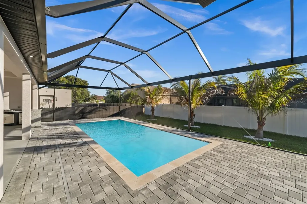 109 SW 37th Place Cape Coral FL 33991