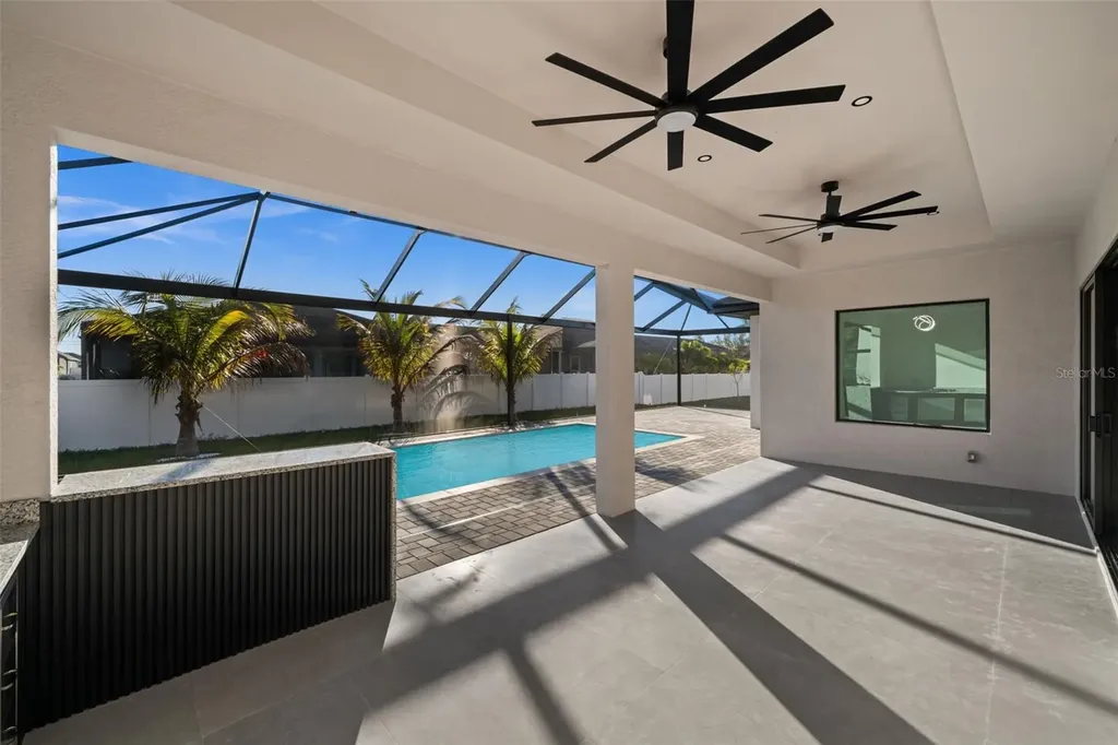 109 SW 37th Place Cape Coral FL 33991