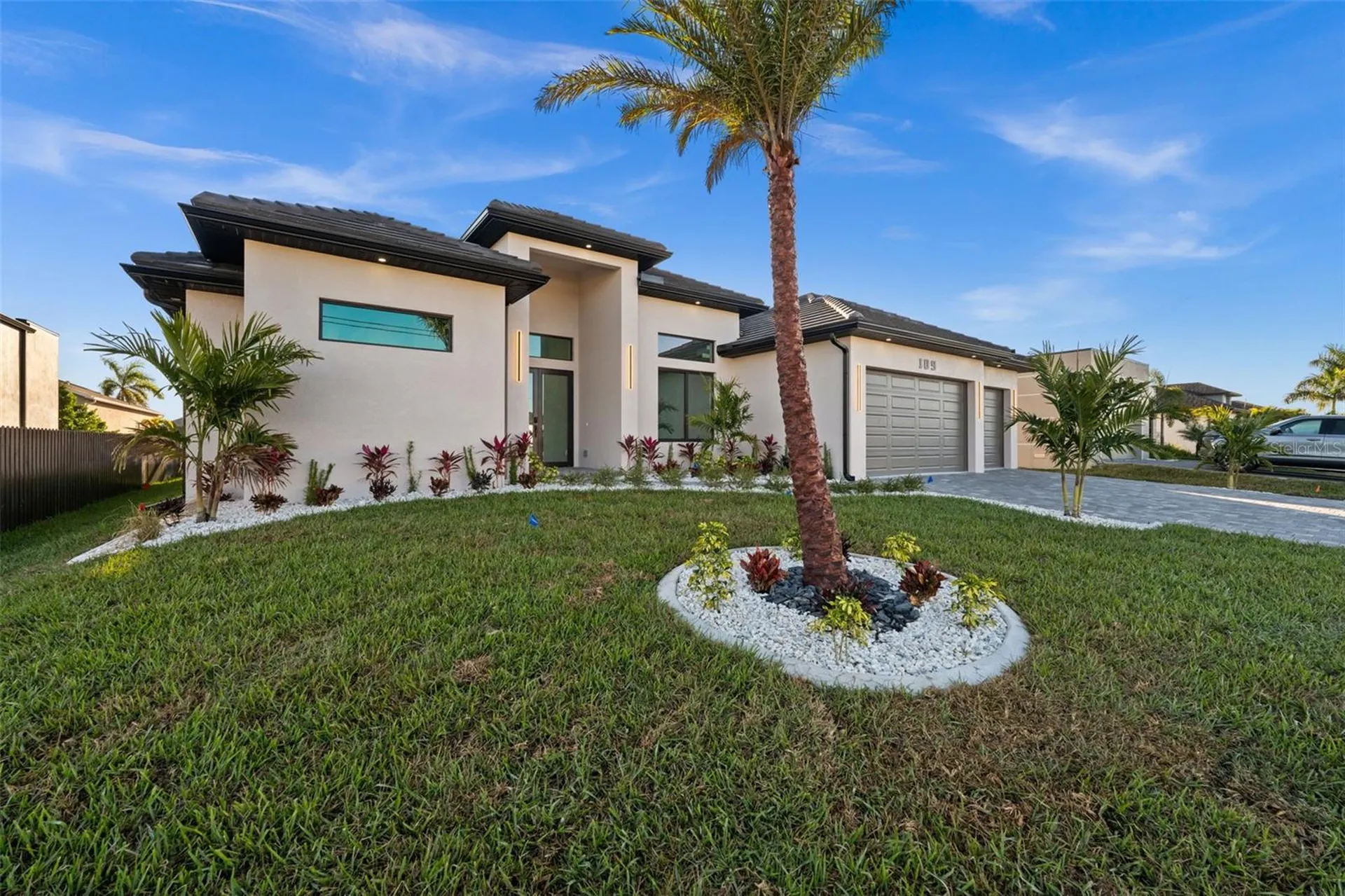 109 SW 37th Place Cape Coral FL 33991