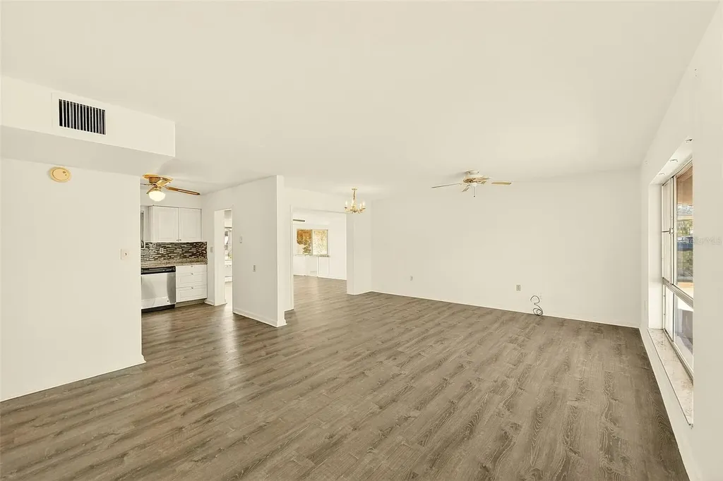 708 Tam O Shanter Avenue Sun City Center FL 33573