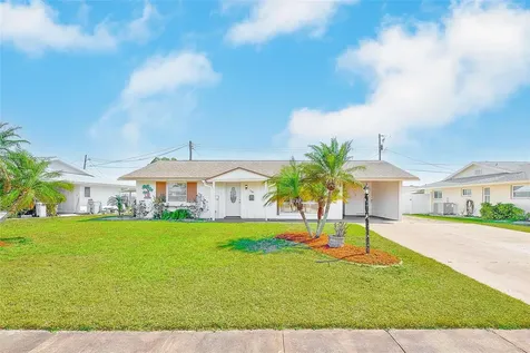 708 Tam O Shanter Avenue Sun City Center FL 33573