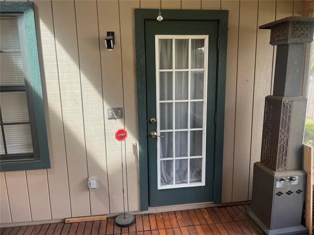 731 Roberts Avenue Deland FL 32724