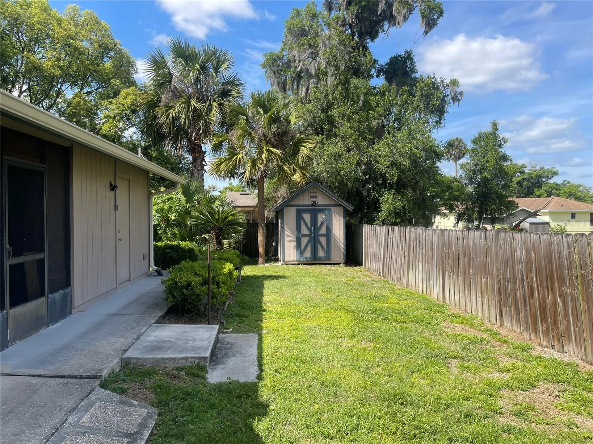 731 Roberts Avenue Deland FL 32724
