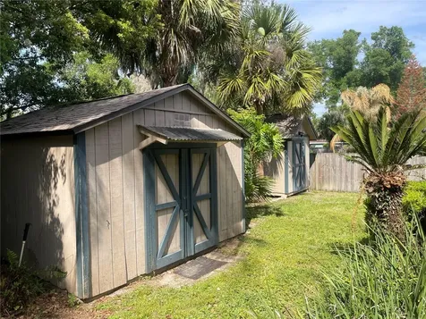 731 Roberts Avenue Deland FL 32724