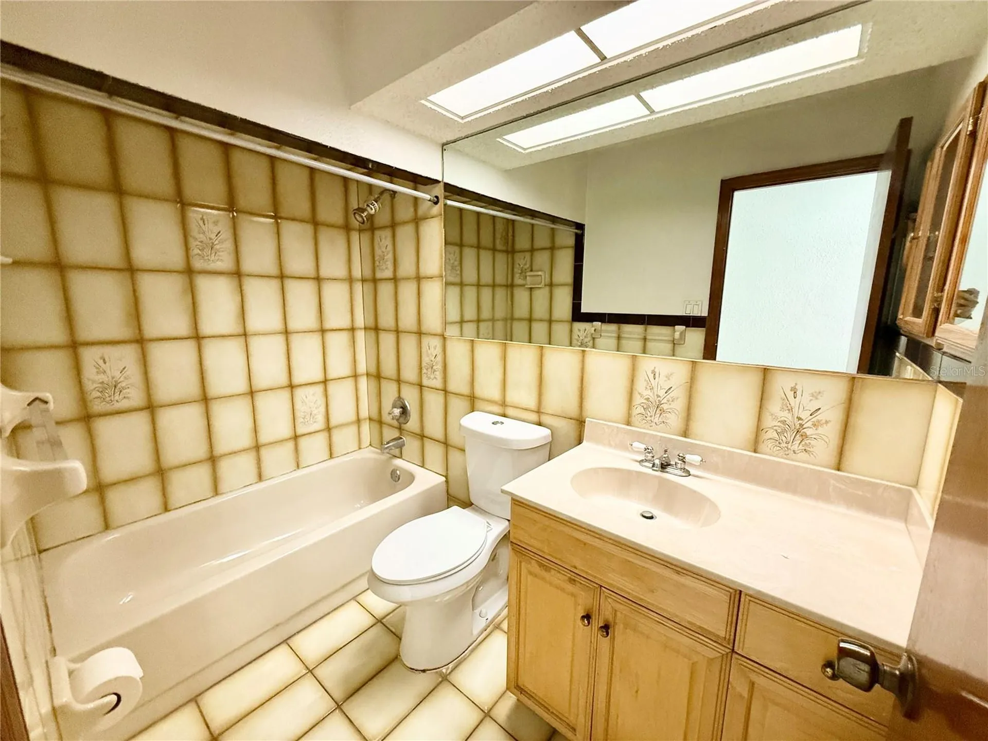 8336 Jackson Springs Road Tampa FL 33615
