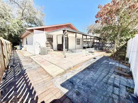 8336 Jackson Springs Road Tampa FL 33615