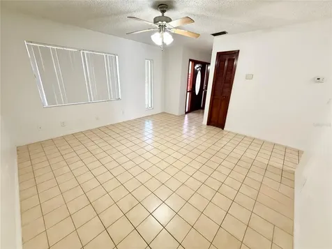 8336 Jackson Springs Road Tampa FL 33615