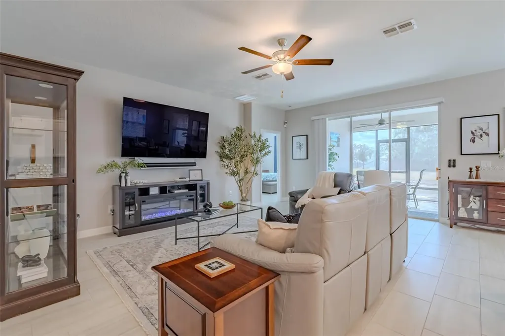 10394 Tupper Cay Drive San Antonio FL 33576