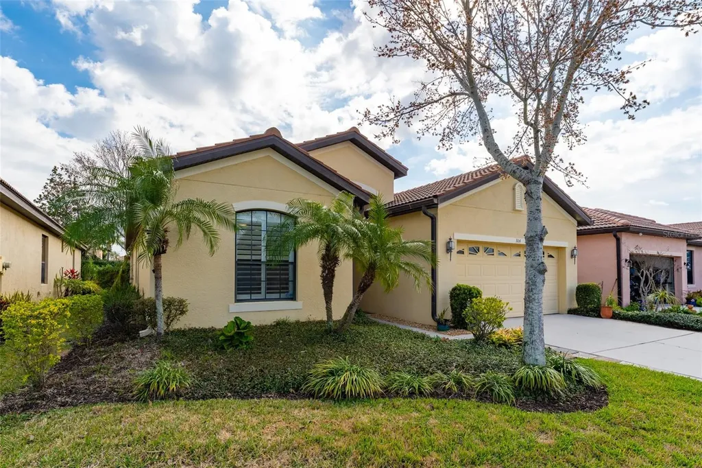 304 Silver Falls Drive Apollo Beach FL 33572