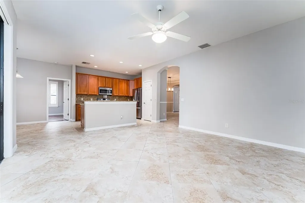 304 Silver Falls Drive Apollo Beach FL 33572