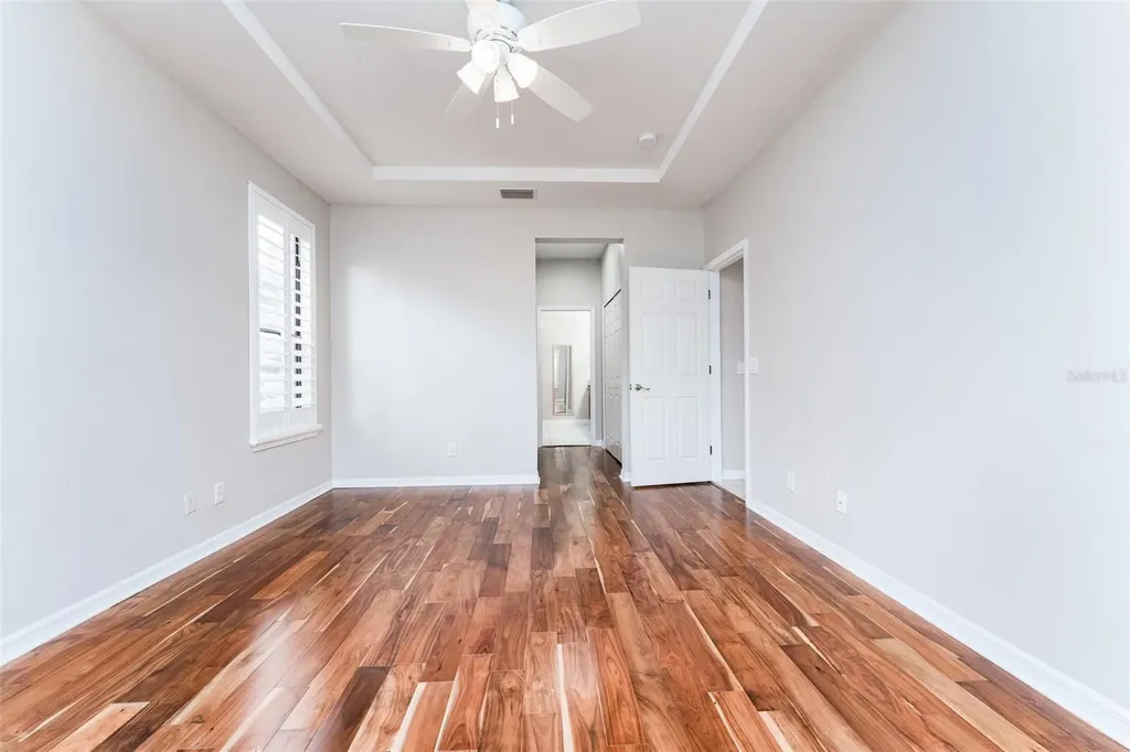 304 Silver Falls Drive Apollo Beach FL 33572