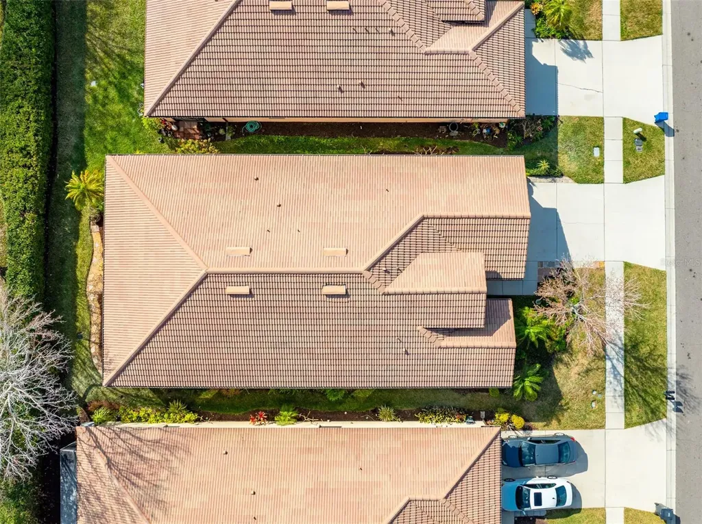 304 Silver Falls Drive Apollo Beach FL 33572