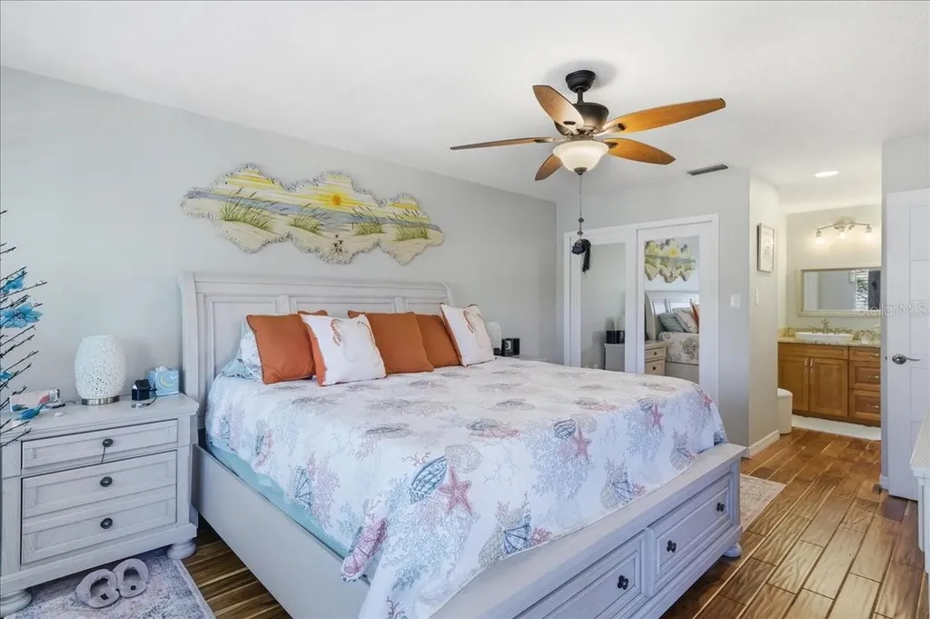 1802 Mariner Drive Tarpon Springs FL 34689