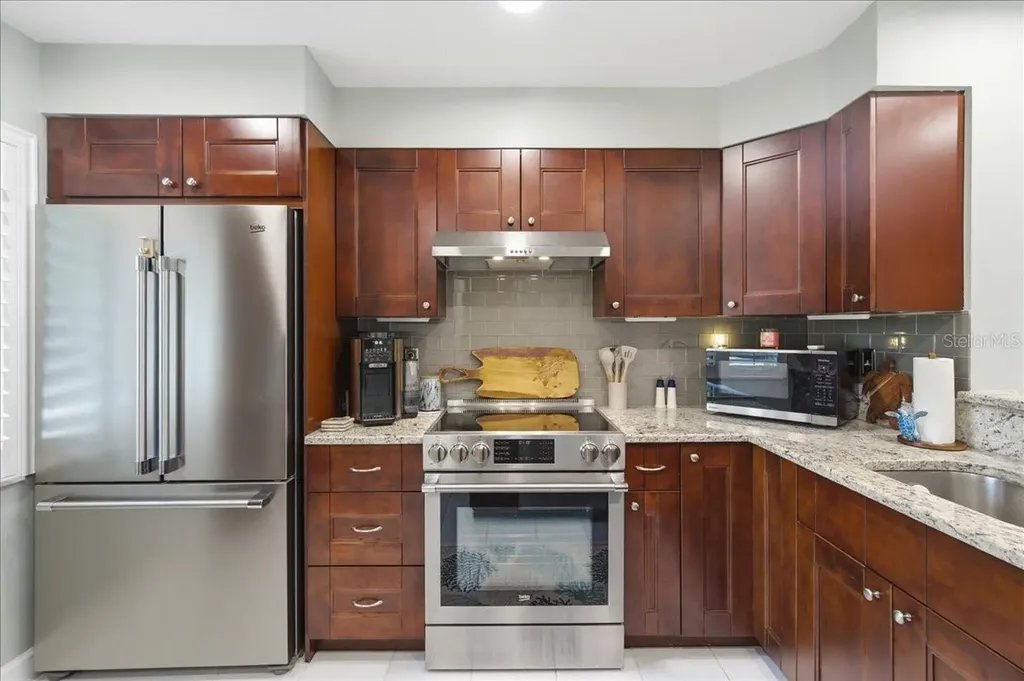 1802 Mariner Drive Tarpon Springs FL 34689