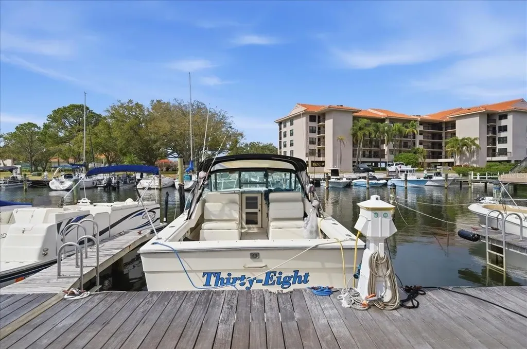 1802 Mariner Drive Tarpon Springs FL 34689