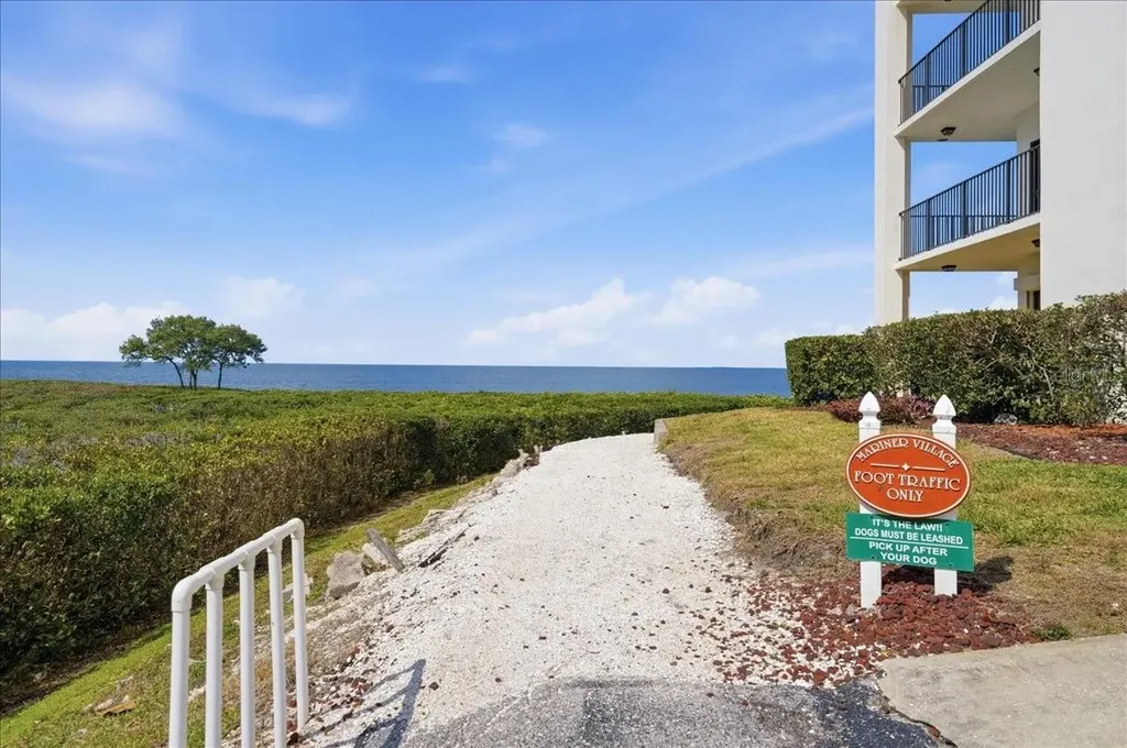 1802 Mariner Drive Tarpon Springs FL 34689