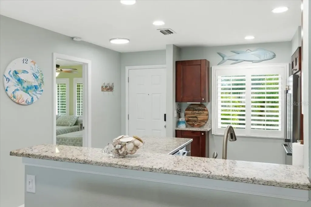 1802 Mariner Drive Tarpon Springs FL 34689