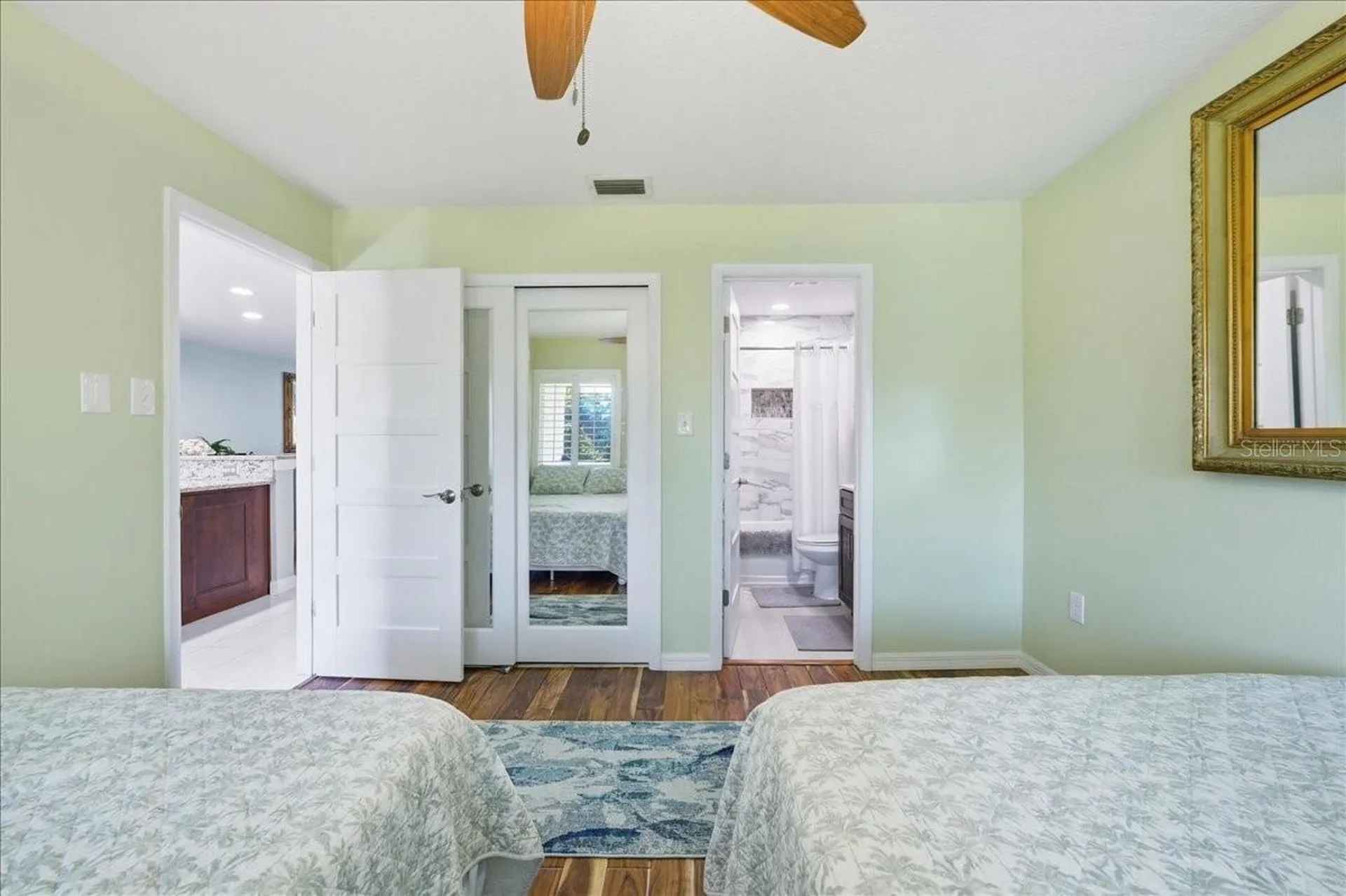 1802 Mariner Drive Tarpon Springs FL 34689