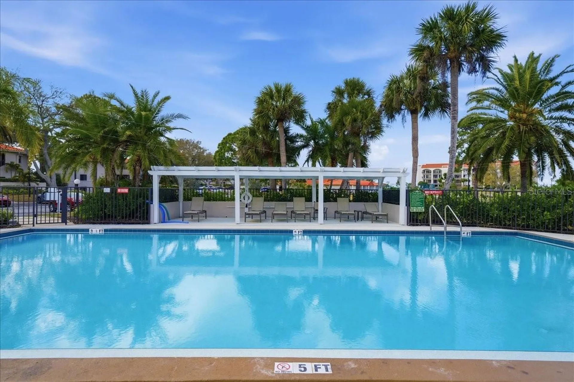 1802 Mariner Drive Tarpon Springs FL 34689