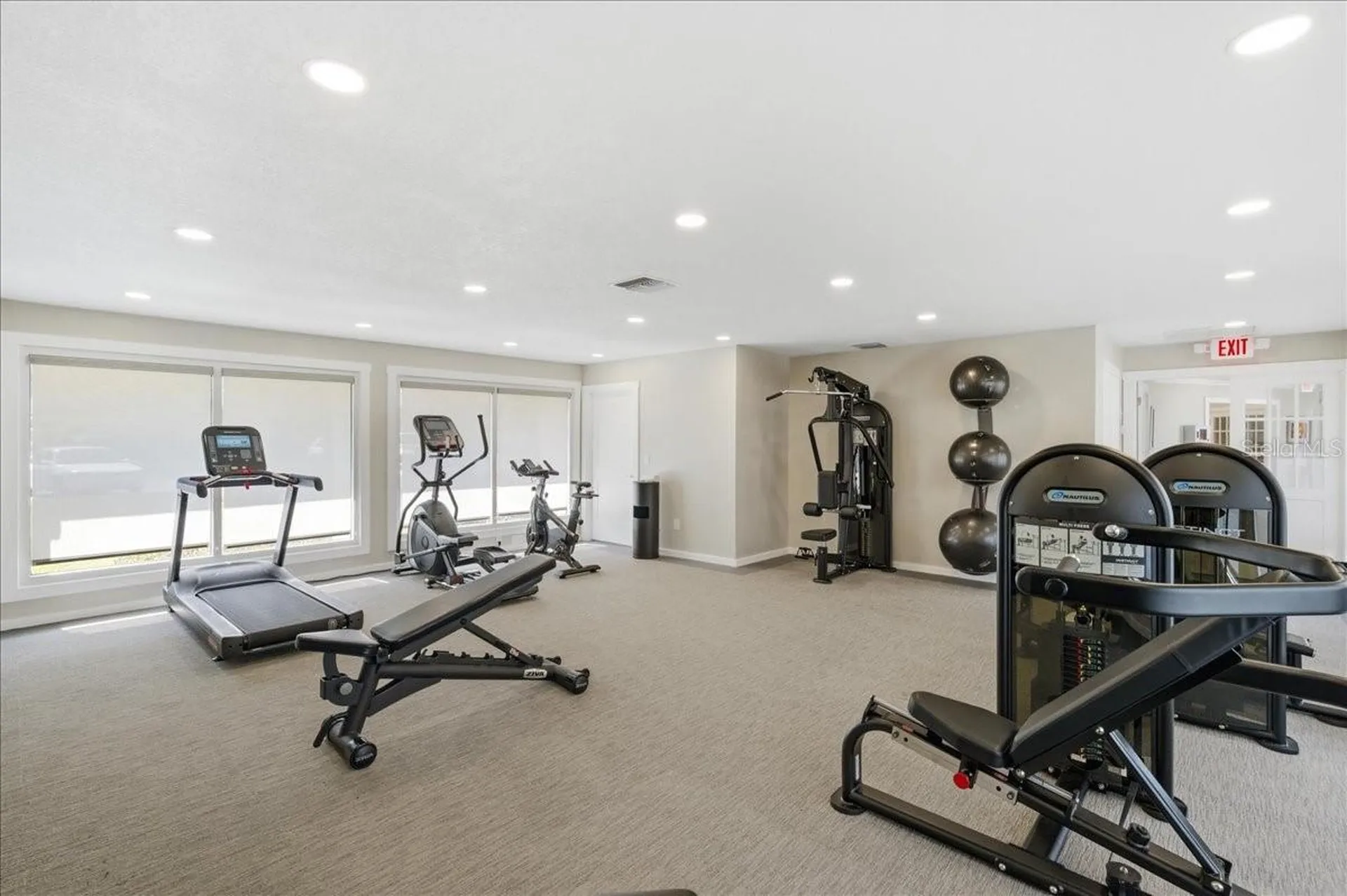 1802 Mariner Drive Tarpon Springs FL 34689