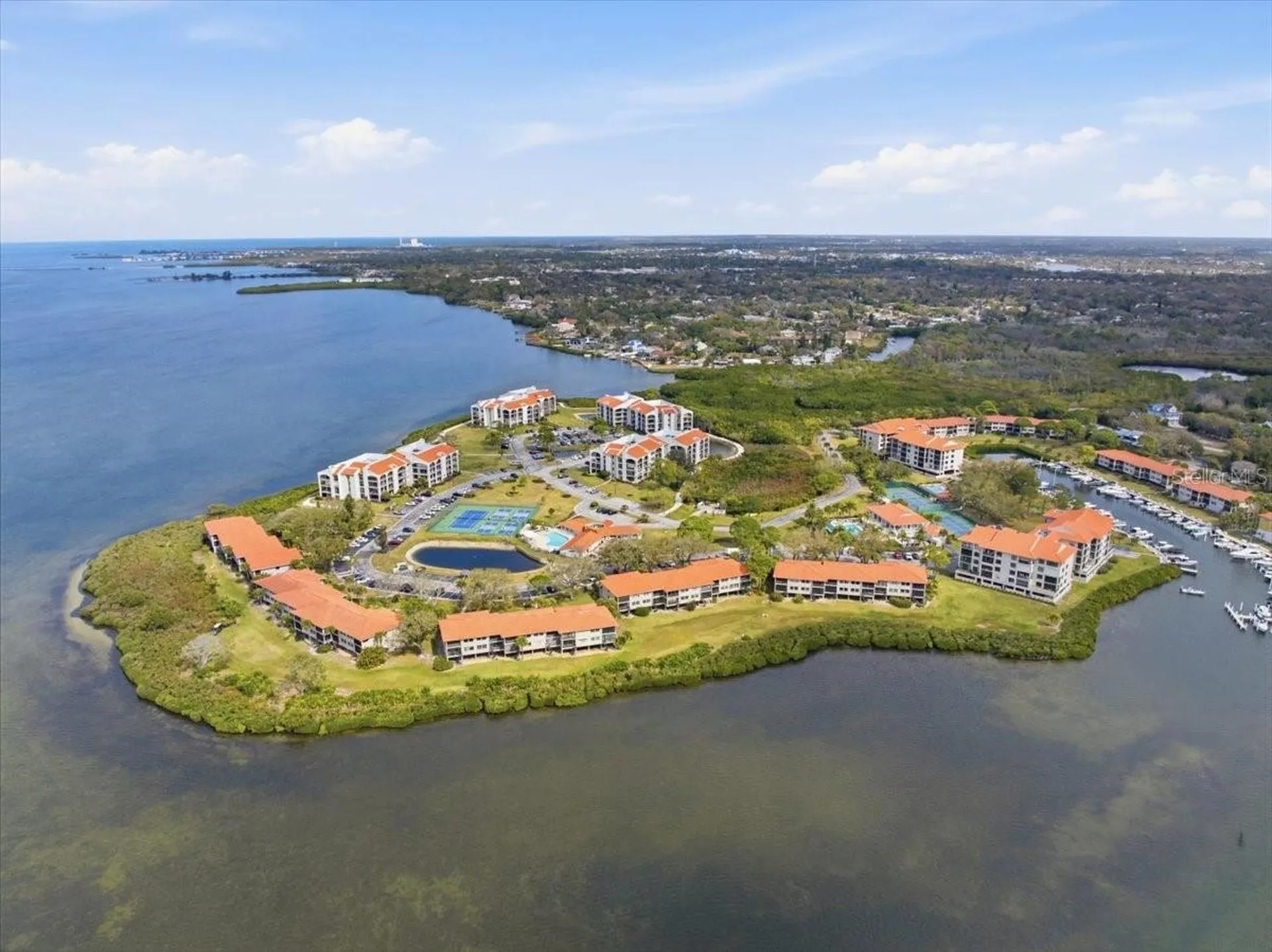 1802 Mariner Drive Tarpon Springs FL 34689