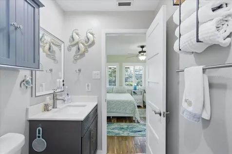 1802 Mariner Drive Tarpon Springs FL 34689