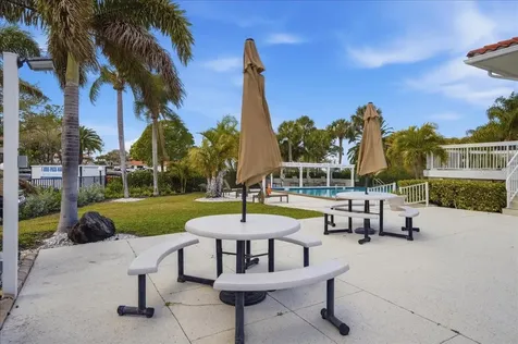 1802 Mariner Drive Tarpon Springs FL 34689
