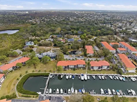 1802 Mariner Drive Tarpon Springs FL 34689
