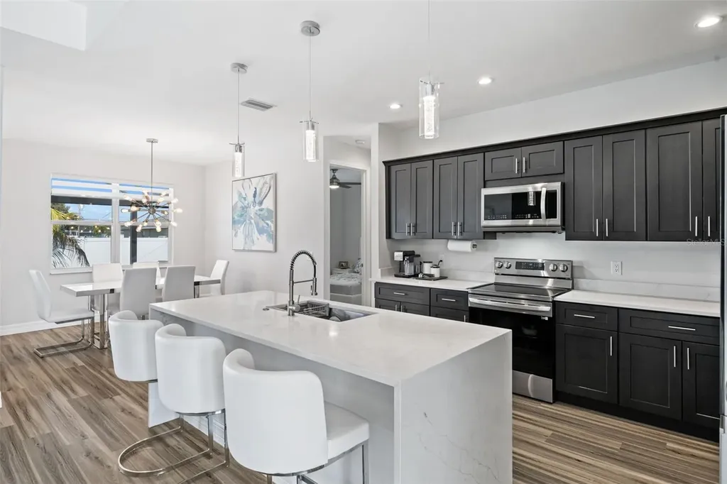 1017 NW 15th Terrace Cape Coral FL 33993