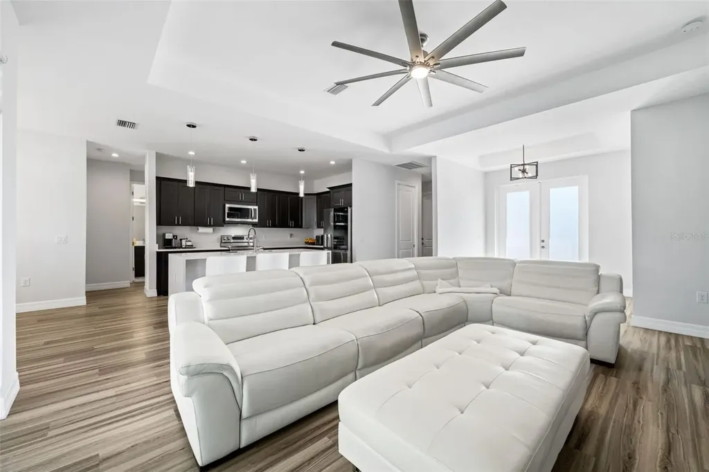 1017 NW 15th Terrace Cape Coral FL 33993