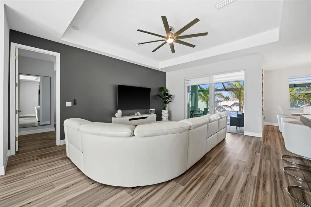 1017 NW 15th Terrace Cape Coral FL 33993